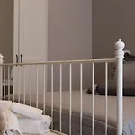 Sunny لا سبيتسْيا