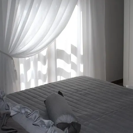 Sunny Hotel 3*
